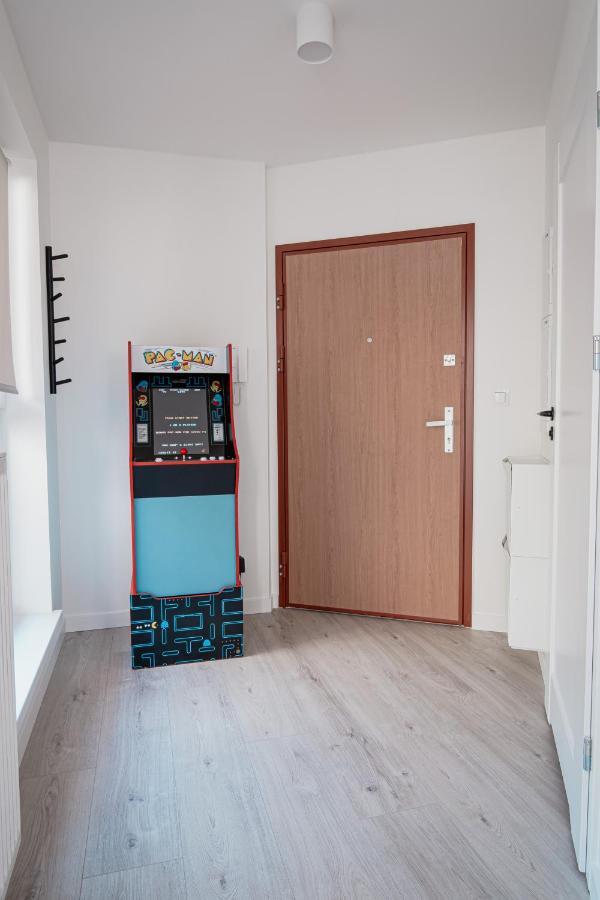 Homewell Apartments Game And Movie Poznań Exterior foto